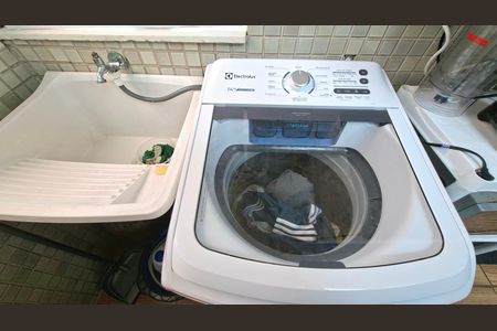 Área de comum  de casa para alugar com 4 quartos, 140m² em Brotas, Salvador