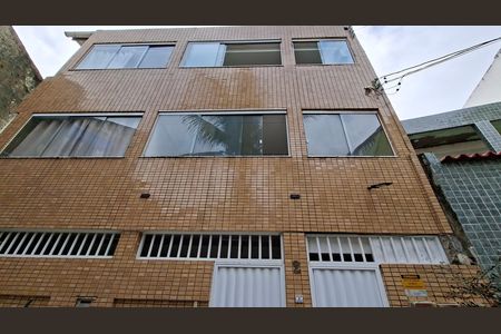 Fachada  de casa para alugar com 4 quartos, 140m² em Brotas, Salvador