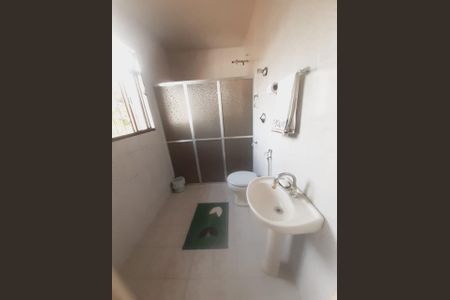 Casa à venda com 2 quartos, 250m² em Braúnas, Belo Horizonte