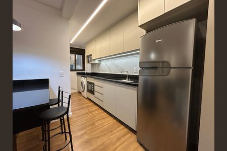 Cozinha de kitnet/studio para alugar com 1 quarto, 39m² em Saco dos Limões, Florianópolis