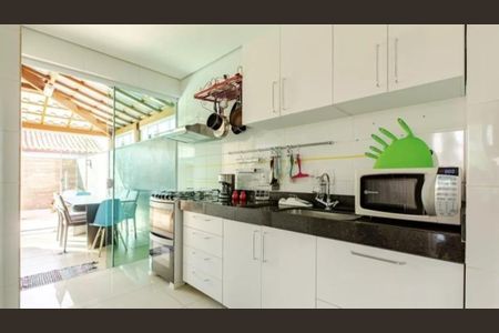 Foto 02 de apartamento à venda com 3 quartos, 160m² em Vila Cloris, Belo Horizonte