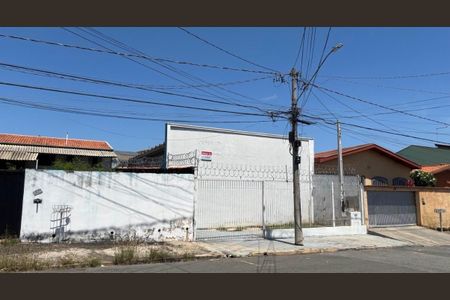 Casa à venda com 179m², 2 quartos e sem vaga