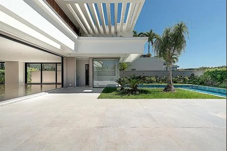Casa de Condomínio à venda com 5 quartos, 780m² em Barra da Tijuca, Rio de Janeiro