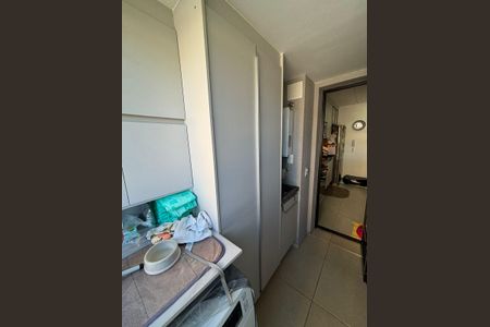 Apartamento para alugar com 89m², 3 quartos e 2 vagas Apartamento para alugar com 89m², 3 quartos e 2 vagasLavanderia