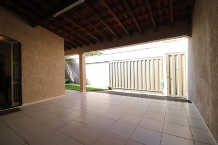 Casa para alugar com 312m², 3 quartos e 4 vagasVaranda da Sala