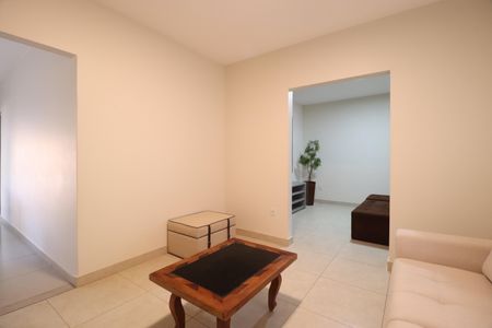 Casa para alugar com 312m², 3 quartos e 4 vagasSala