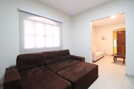 Casa para alugar com 312m², 3 quartos e 4 vagasSala