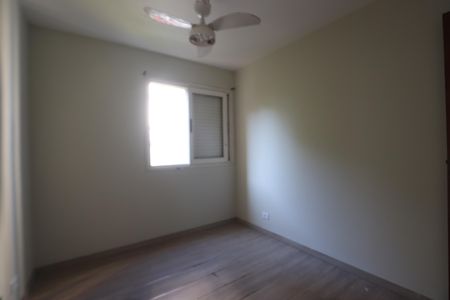 Apartamento à venda com 74m², 3 quartos e 1 vagaQuarto 2