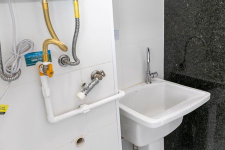 COZINHA + ÁREA DE SERVIÇO de apartamento para alugar com 2 quartos, 62m² em Centro, Campinas