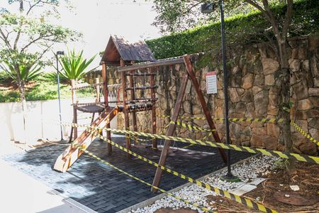 Apartamento à venda com 62m², 2 quartos e 1 vaga Apartamento à venda com 62m², 2 quartos e 1 vagaÁREA COMUM PLAYGROUND