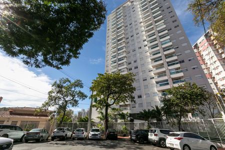 FACHADA DO PRÉDIO de apartamento para alugar com 2 quartos, 62m² em Centro, Campinas