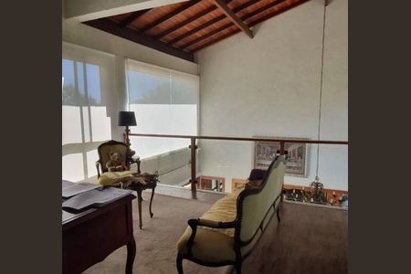 Casa de condomínio à venda com 450m², 3 quartos e 3 vagas