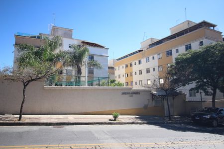 Fachada de apartamento à venda com 2 quartos, 48m² em Diamante, Belo Horizonte