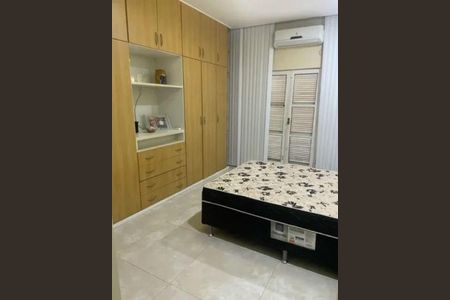 Apartamento à venda com 164m², 3 quartos e 1 vaga