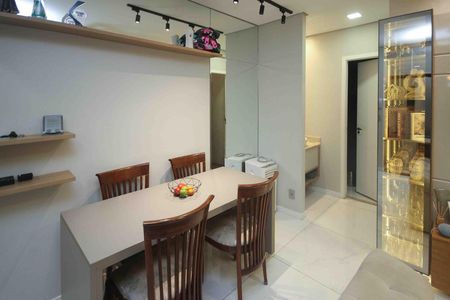Apartamento à venda com 50m², 1 quarto e 1 vaga Apartamento à venda com 50m², 1 quarto e 1 vagaSala de Jantar