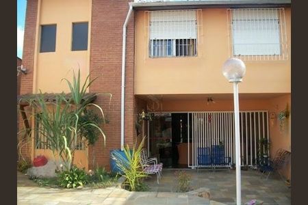 Casa à venda com 5 quartos, 600m² em Vila Cordeiro, São Paulo