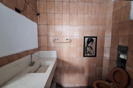 Casa para alugar com 225m², 2 quartos e 3 vagasBanheiro