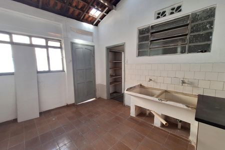 Casa para alugar com 225m², 2 quartos e 3 vagasLavanderia