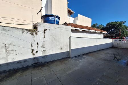 Casa para alugar com 225m², 2 quartos e 3 vagasQuintal