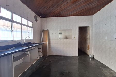 Casa para alugar com 225m², 2 quartos e 3 vagasCozinha