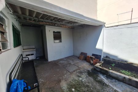 Casa para alugar com 225m², 2 quartos e 3 vagasEdícula
