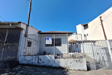 Casa para alugar com 225m², 2 quartos e 3 vagasFachada