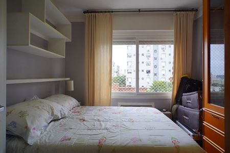 Quarto 2 de apartamento para alugar com 3 quartos, 93m² em Petrópolis, Porto Alegre