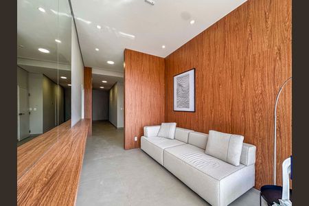Apartamento à venda com 94m², 3 quartos e 2 vagas Apartamento à venda com 94m², 3 quartos e 2 vagasHall de entrada