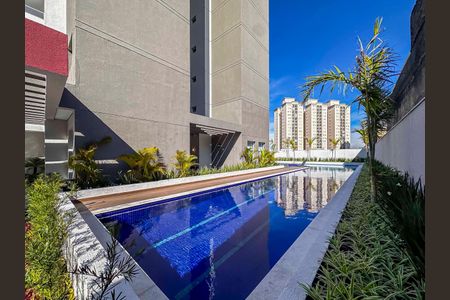 Apartamento à venda com 94m², 3 quartos e 2 vagas Apartamento à venda com 94m², 3 quartos e 2 vagasÁrea comum - Piscina