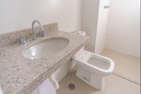 Apartamento à venda com 94m², 3 quartos e 2 vagas Apartamento à venda com 94m², 3 quartos e 2 vagasBanheiro