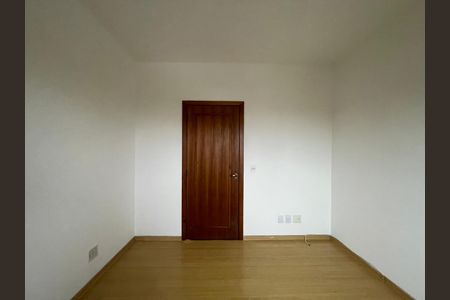Apartamento para alugar com 120m², 3 quartos e 1 vaga