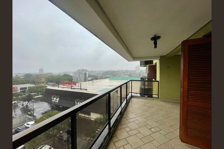 Apartamento para alugar com 120m², 3 quartos e 1 vaga