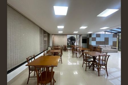 Apartamento para alugar com 120m², 3 quartos e 1 vaga