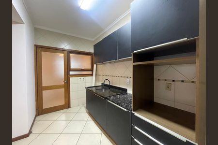 Apartamento para alugar com 120m², 3 quartos e 1 vaga