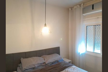 Quarto 1 de casa de condomínio para alugar com 2 quartos, 40m² em Restinga, Porto Alegre