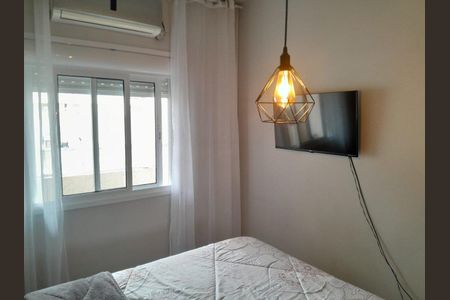 Quarto 1 de casa de condomínio para alugar com 2 quartos, 40m² em Restinga, Porto Alegre