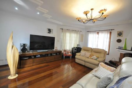 Casa à venda com 5 quartos, 320m² em Vila Albertina, São Paulo