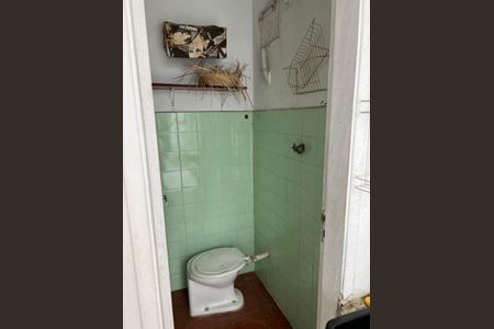 Casa à venda com 2 quartos, 70m² em Jardim Rizzo, São Paulo