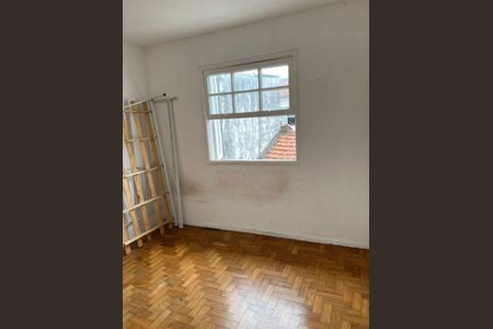 Casa à venda com 2 quartos, 70m² em Jardim Rizzo, São Paulo