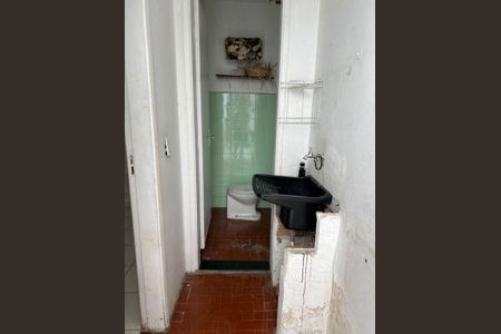 Casa à venda com 2 quartos, 70m² em Jardim Rizzo, São Paulo