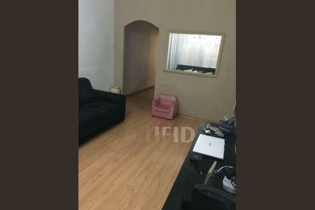 Casa à venda com 4 quartos, 152m² em Jardim Ernestina, São Paulo