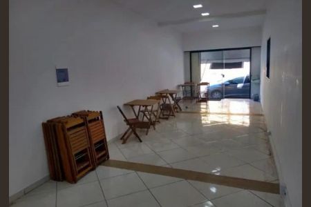 Casa à venda com 110m², 1 quarto e sem vaga