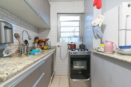 Cozinha da casa 1 de casa à venda com 5 quartos, 180m² em Conjunto Residencial Jardim Canaa, São Paulo