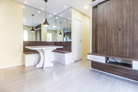 Apartamento para alugar com 57m², 2 quartos e 1 vaga Apartamento para alugar com 57m², 2 quartos e 1 vagaSala