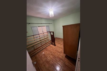DORMITORIO de casa à venda com 8 quartos, 600m² em Pestana, Osasco