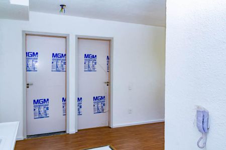 Cozinha de apartamento para alugar com 2 quartos, 46m² em Fazenda da Juta, São Paulo