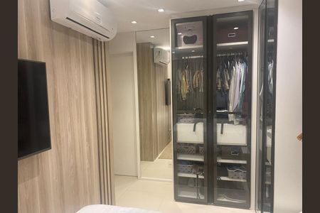 Apartamento à venda com 81m², 2 quartos e 1 vaga Apartamento à venda com 81m², 2 quartos e 1 vagaQuarto