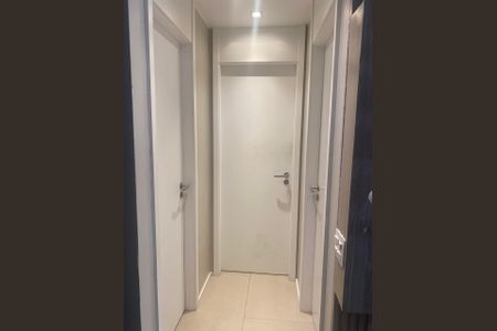 Apartamento à venda com 81m², 2 quartos e 1 vaga Apartamento à venda com 81m², 2 quartos e 1 vagaCorredor