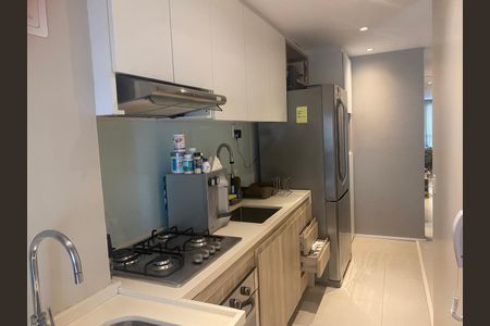 Apartamento à venda com 81m², 2 quartos e 1 vaga Apartamento à venda com 81m², 2 quartos e 1 vagaCozinha
