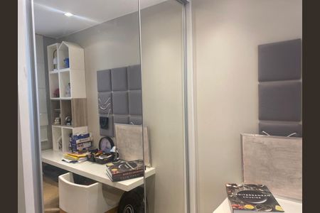 Apartamento à venda com 81m², 2 quartos e 1 vaga Apartamento à venda com 81m², 2 quartos e 1 vagaQuarto